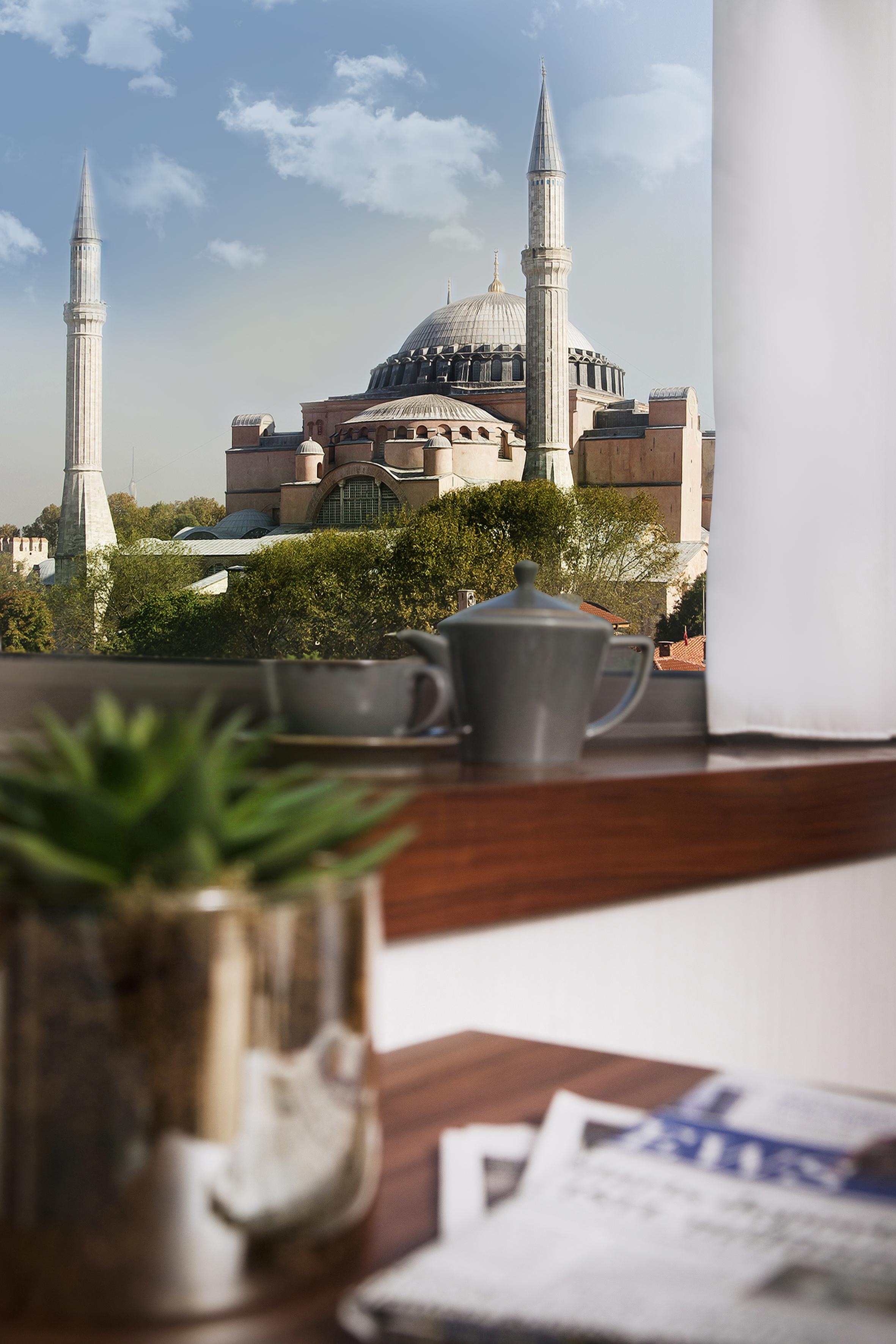 Vogue Hotel Supreme Istanbul Bagian luar foto